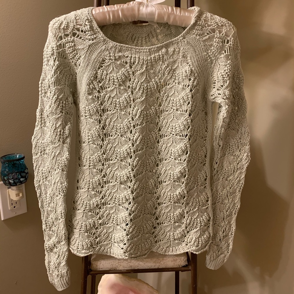 Woman’s Ann Taylor Loft Sweater Size XXS